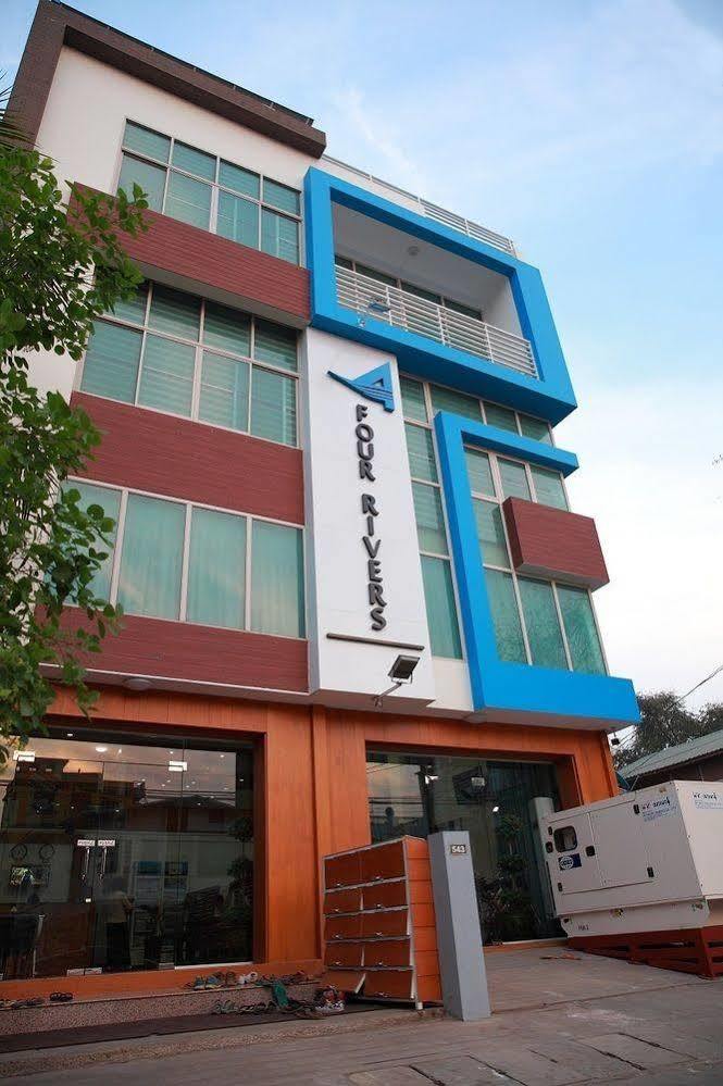 Four Rivers B&B Mandalay Bagian luar foto